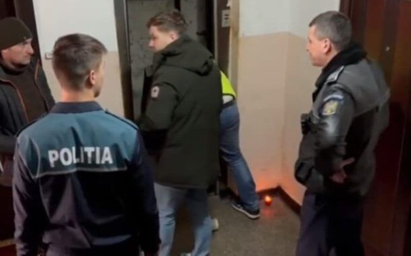 Un bărbat din Botoşani a fost găsit mort în puțul liftului