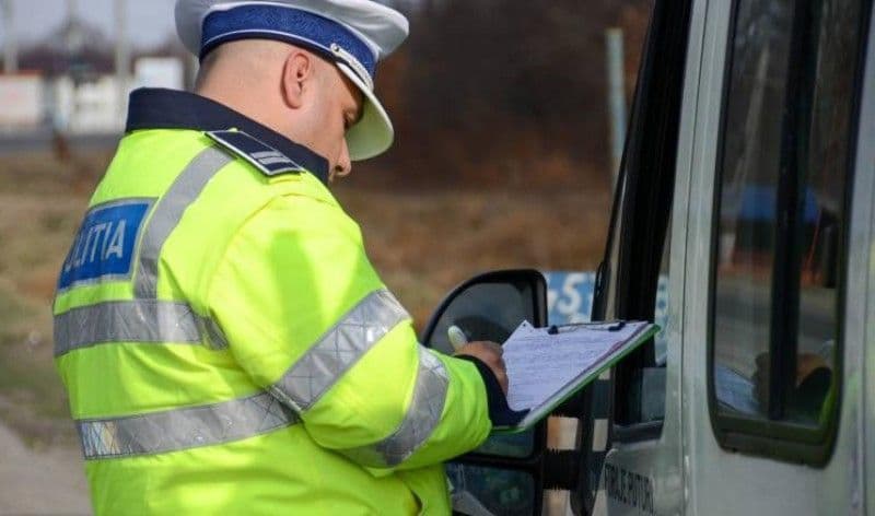Zi încărcată pentru oamenii legii! Amenzi de peste 46.000 de lei şi 10 permise reţinute