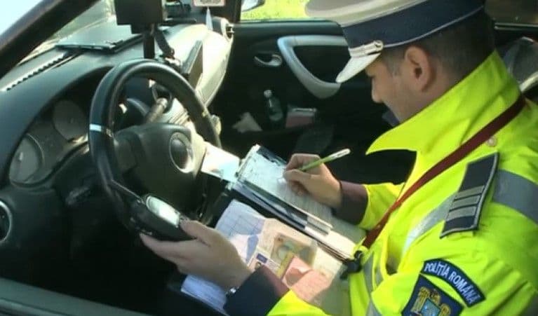L-au oprit pentru viteză și au văzut că e băut