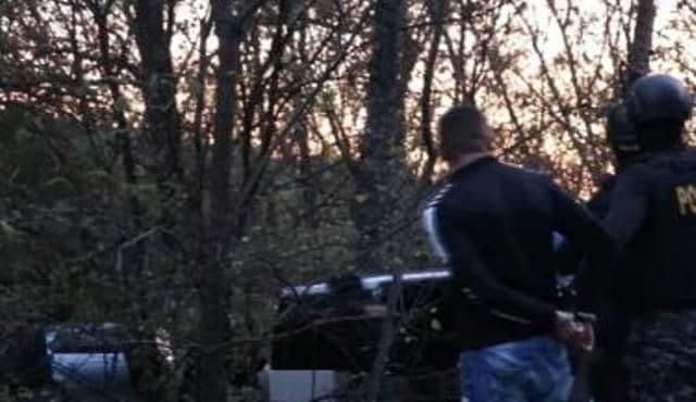 „Rambo” de Hudești. Un tânăr a fugit de polițiști în pădure când a fost oprit de oamenii legii