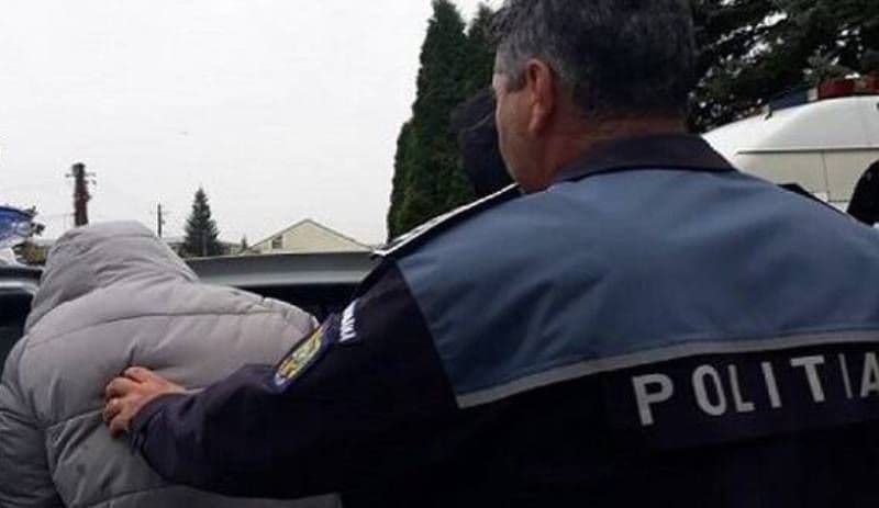 Bărbat reținut pentru încălcarea ordinului de protecție