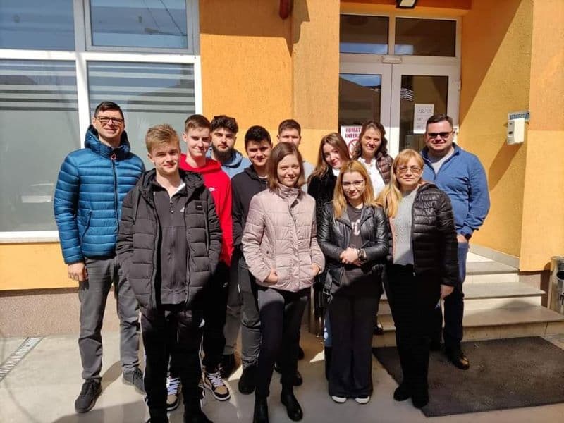Olimpiada de interpretare instrumentală, vocală și studii teoretice