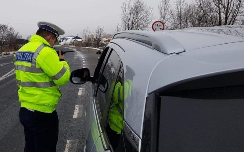 Pirat auto sancționat pentru transport public neautorizat