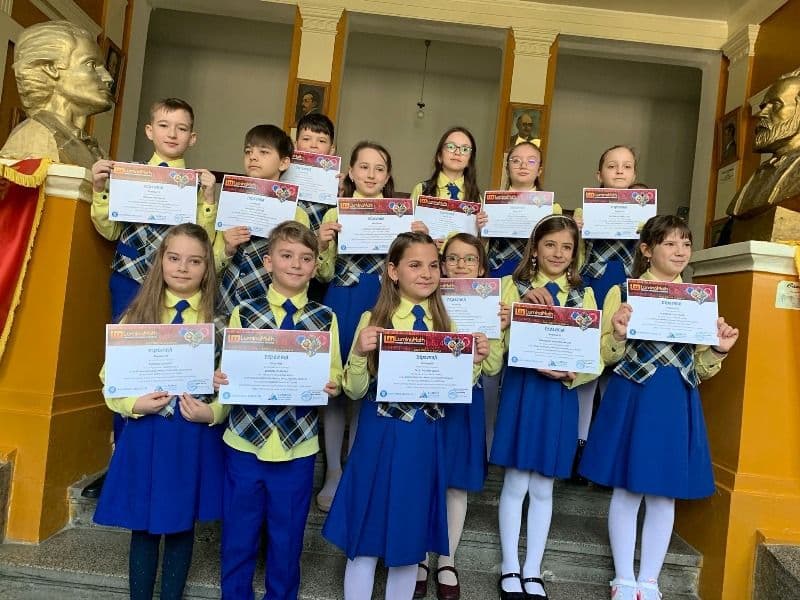 Festivitate de premiere a elevilor Școlii Gimnaziale „Mihail Kogălniceanu” care au obținut rezultate foarte bune la Olimpiada Națională de Matematică 