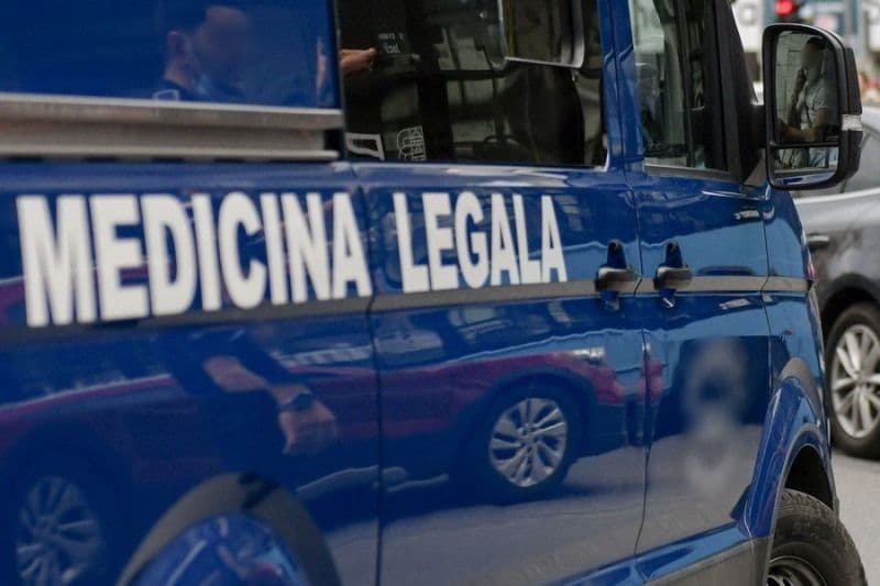 Bărbat din Dorohoi găsit fără suflare în casa în care locuia singur