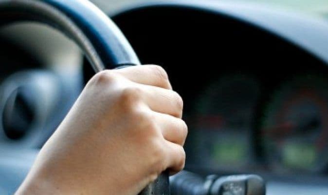 Școala Gimnazială Nr.1 Corlăteni organizează concurs pentru un post de șofer microbuz școlar