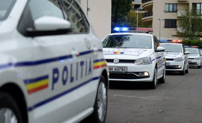 Zeci de amenzi, aplicate de polițiști de la Transporturi Botoșani