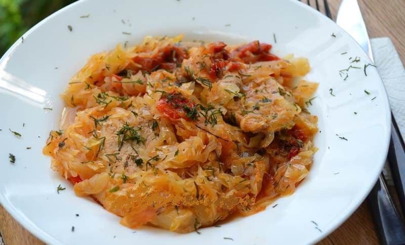 Varză cu ceafă de porc
