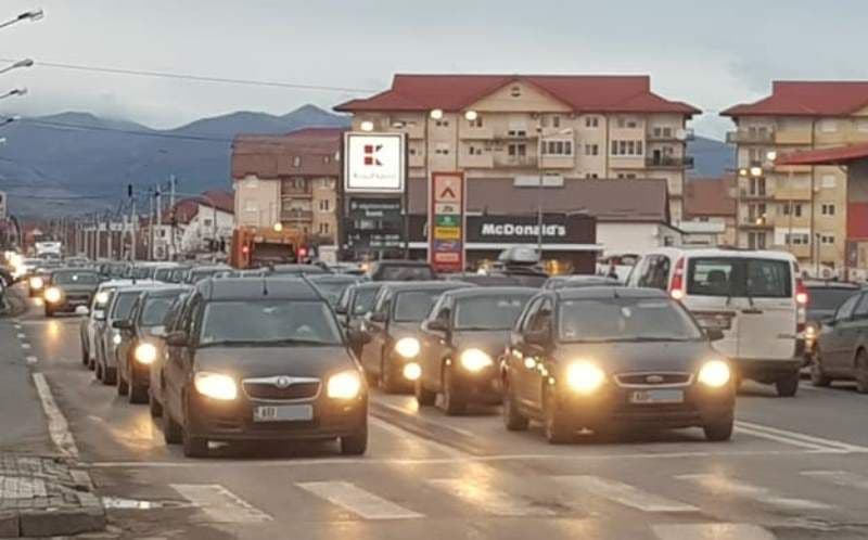 ATENȚIE, șoferi! S-a modificat legislația. Noi obligații pentru conducătorii auto, atunci când sunt la volan!