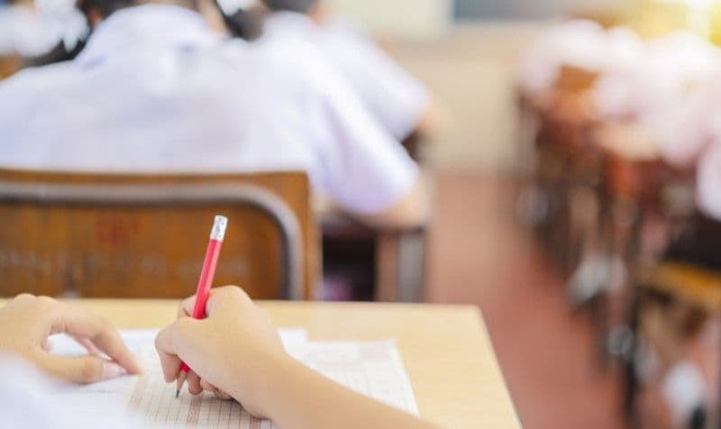 Evaluarea Naţională de la clasa a VI-a, mutată de către Ministerul Educației. Noul calendar anunțat pentru susţinerea examenelor
