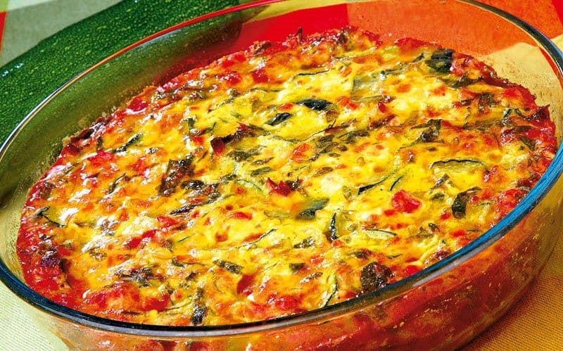 Sufleu de dovlecei cu roșii