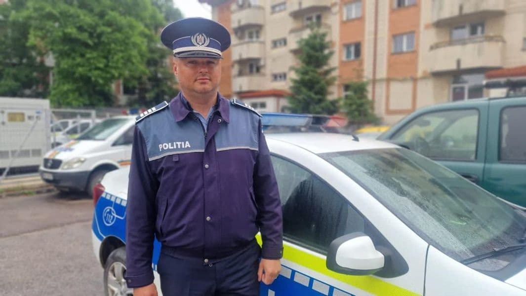 Bărbat bătut crunt, salvat de un polițist cu prezență de spirit