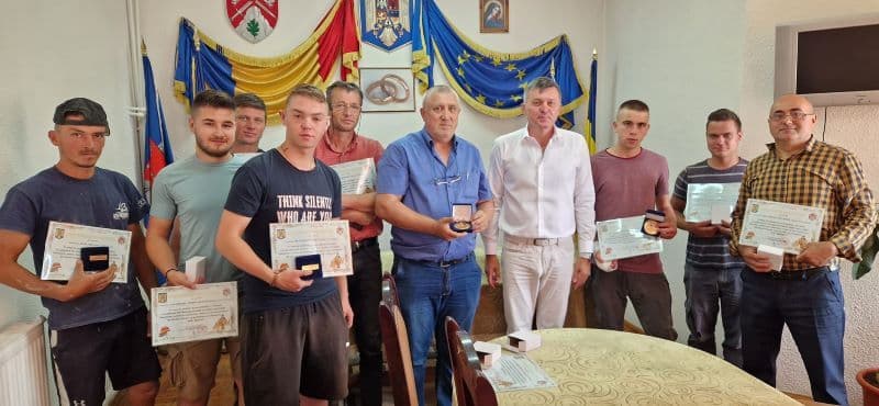 Membrii SVSU Ibănești, premiați de către primarul comunei Ibănești!