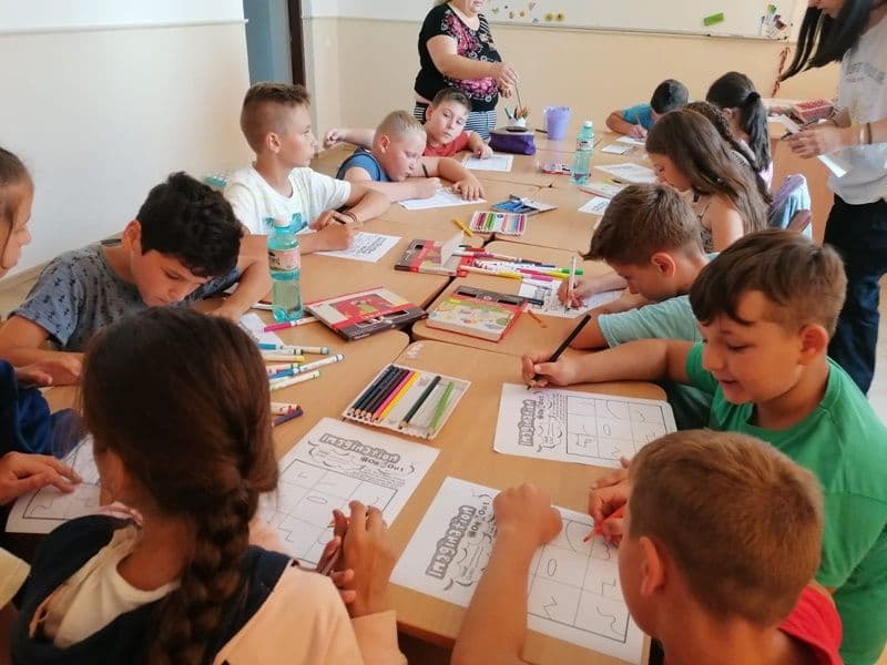 Școala de vară la Școala Profesională „Sf. Apostol Andrei” Smârdan în parteneriat cu Parohia „Pogorârea Sfântului Duh” Smârdan - FOTO