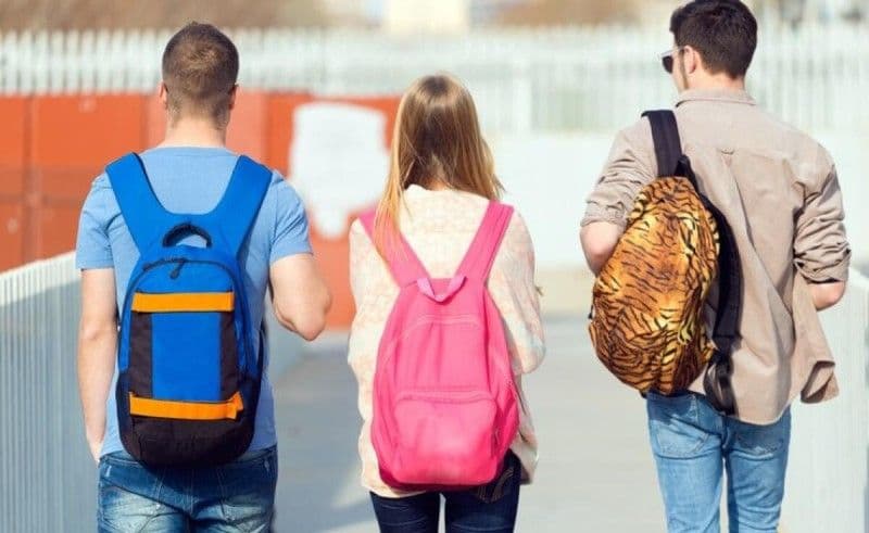 Schimbare importantă adusă de noua lege a Educației. Se dau 250 de lei de la stat!