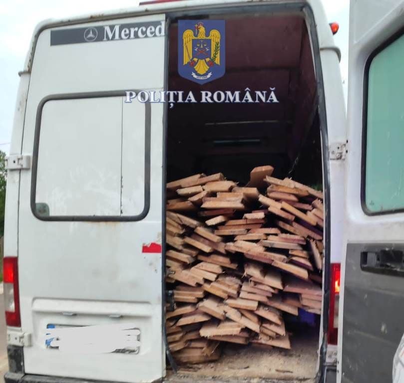 Material lemnos confiscat la Bucecea, în cadrul unei acțiuni preventive
