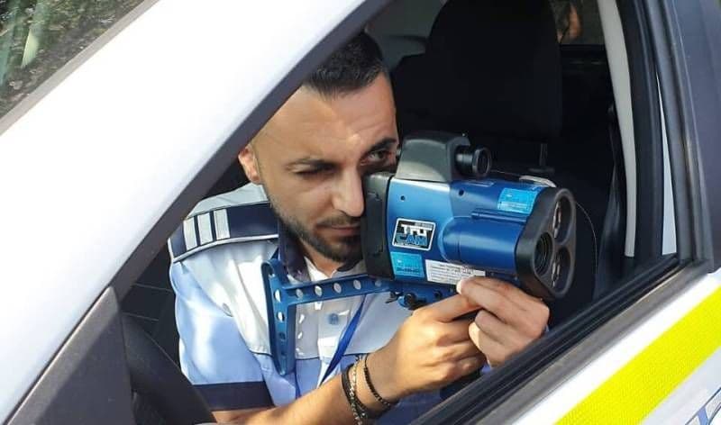 Acțiune pentru depistarea conducătorilor auto care nu respectă limita de viteză, la Dorohoi