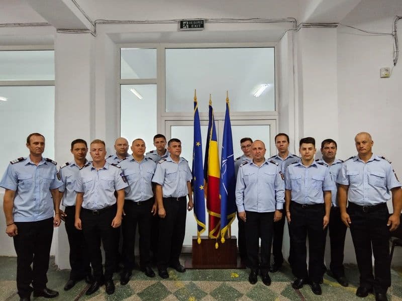 29 de pompieri botoșăneni avansați în grad, la termen - FOTO