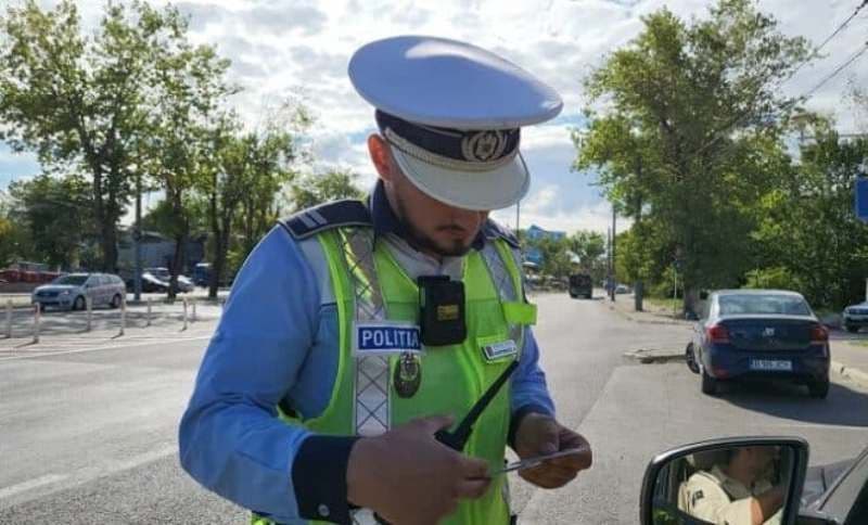Acțiune a polițiștilor din Dorohoi. Au dat 22 de amenzi în valoare de 10.000 de lei