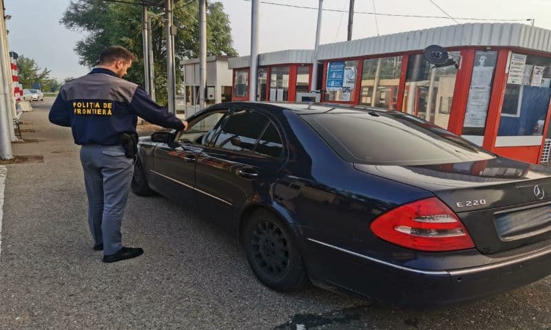 Permis de conducere fals obținut cu 800 de euro