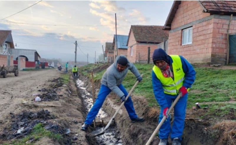 Șapte străini din Bangladesh și Nepal verificați de polițiștii de la imigrări. Aceștia continuă acțiunile privind combaterea șederii ilegale