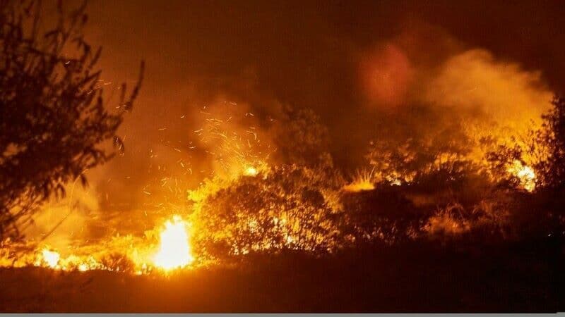 MAE: Avertisment de călătorie în Grecia. Vezi în ce zone este risc ridicat de incendii!