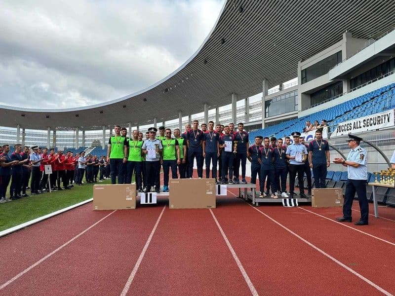 Pompierii botoșăneni s-au remarcat la etapa națională a Concursurilor serviciilor profesioniste pentru situații de urgență