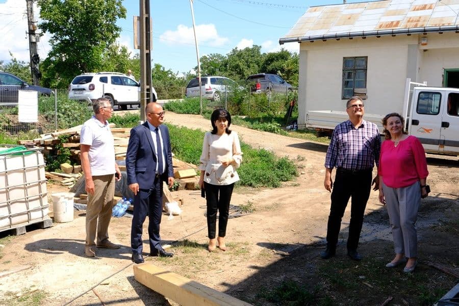 Modernizarea Centrului de zi de la Trușești se apropie de final - FOTO