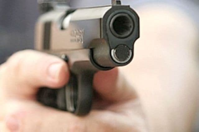 Soțul femeii ucise la Hilișeu Horia ar fi fost cel care a mânuit arma. Arma s-ar fi descărcat accidental