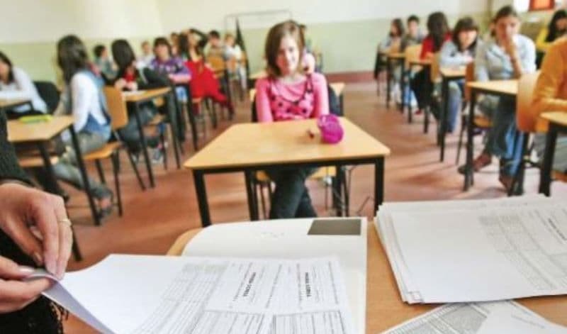 Ministerul Educației vrea reguli noi în creşe, grădiniţe, şcoli şi licee. Schimbări la clasele de elevi