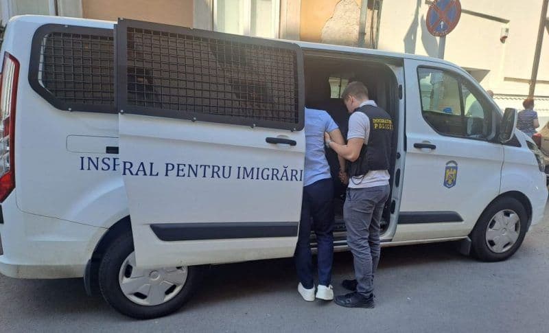 Aproximativ 250 de activități specifice de control desfășurate de polițiștii de imigrări din Botoșani în acest an