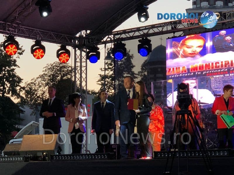 Gala Performanțelor Școlare: Rezultatele de excepție la BAC, Evaluare Națională și olimpiade premiate la Dorohoi