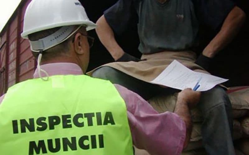 Amenzi de peste 300.000 de lei aplicate de inspectorii ITM în cadrul verificărilor efectuate la societăți comerciale din județ