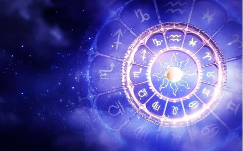 Horoscop 8-15 octombrie: Eclipsa aduce turbulenţe conjugale la Berbeci, Gemenii să-și curețe casa de energii negative