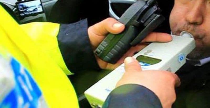 Conducători auto din Dorohoi, Suharău și Iași prinși băuți la volan de polițiștii botoșăneni