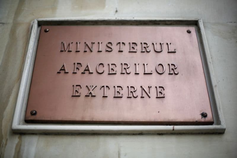 MAE a emis o alertă de călătorie pentru Franța. Circulație feroviară, transport public și zboruri perturbate de grevă generală