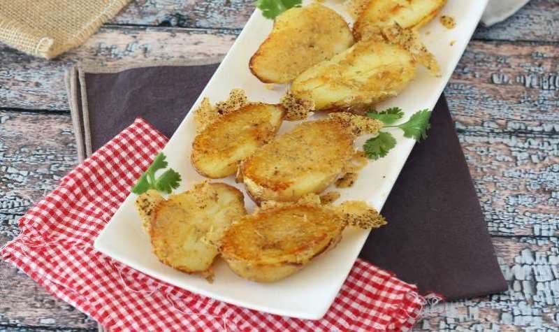 Cartofi crocanți cu parmezan