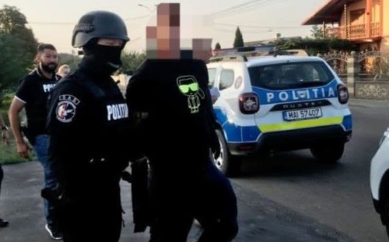 Botoșănean cu mandat european de arestare găsit de polițiștii botoșăneni în comuna Corni