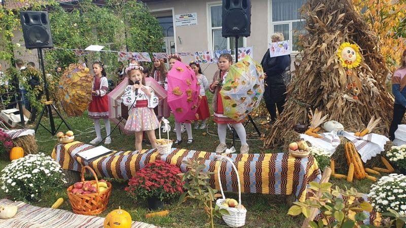 Târgul produselor de toamnă organizat la Școala Gimnazială Nr. 1 Dimăcheni - FOTO