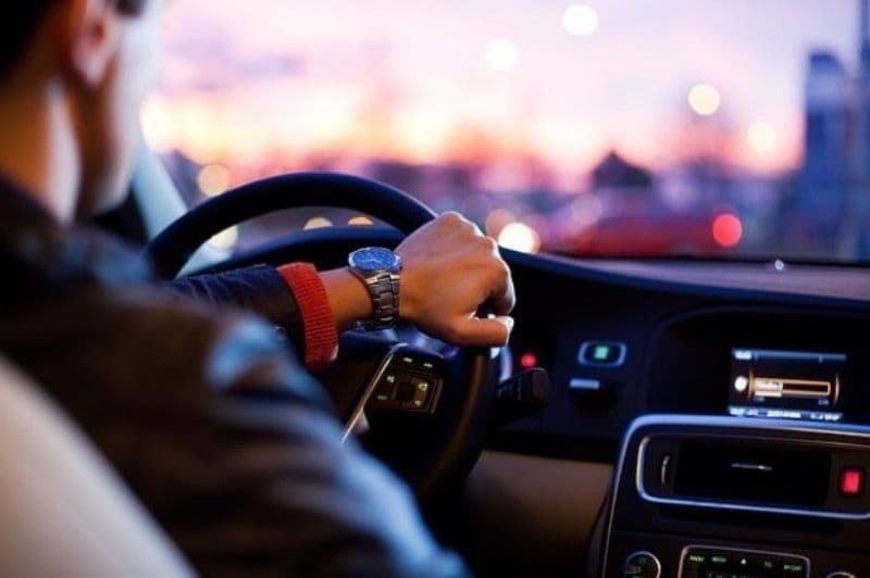 Șoferi din Văculești, Dimăcheni și Botoșani prinși băuți la volan