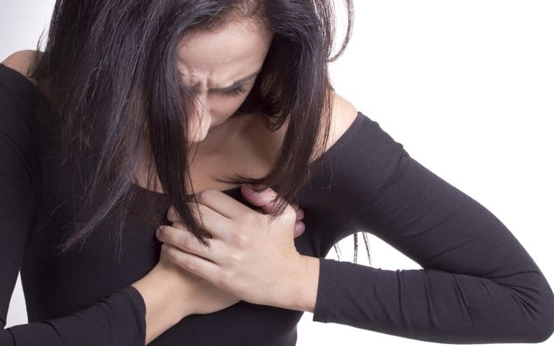 Șapte semne de avertizare care ar putea indica o problemă a inimii, în afară de durerea în piept