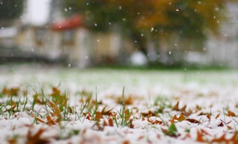 Vremea se schimbă în România. Zonele care vor fi afectate de ninsori zilele următoare