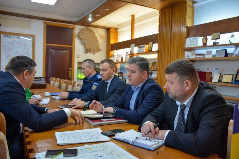 Autoritățile județene puse în alertă pentru prevenirea faptelor antisociale cu violență, a traficului și consumului de droguri