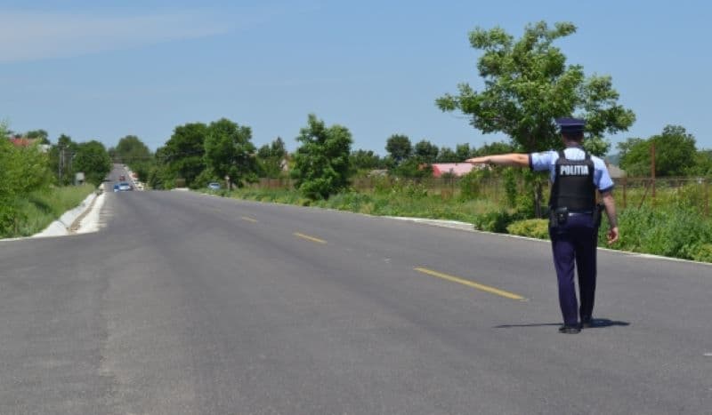 Numeroase nereguli constatate de polițiștii din Dorohoi și Botoșani în cadrul unor acțiuni de impunere a siguranței rutiere