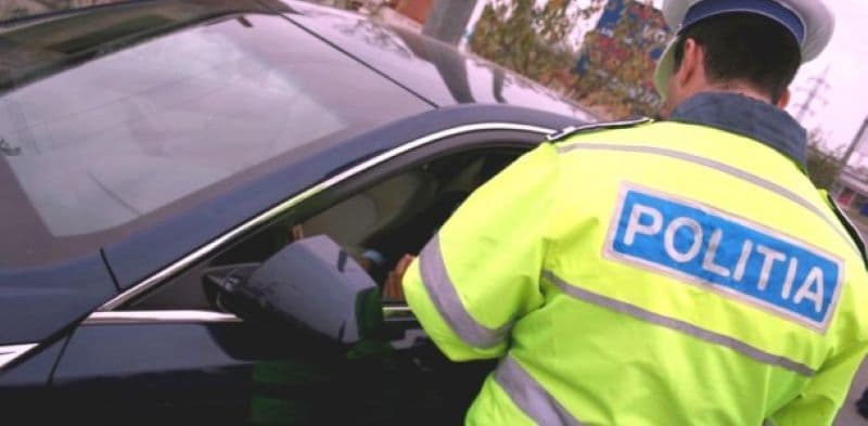 Conducător auto turmentat, depistat de polițiști chiar după comiterea unui accident rutier