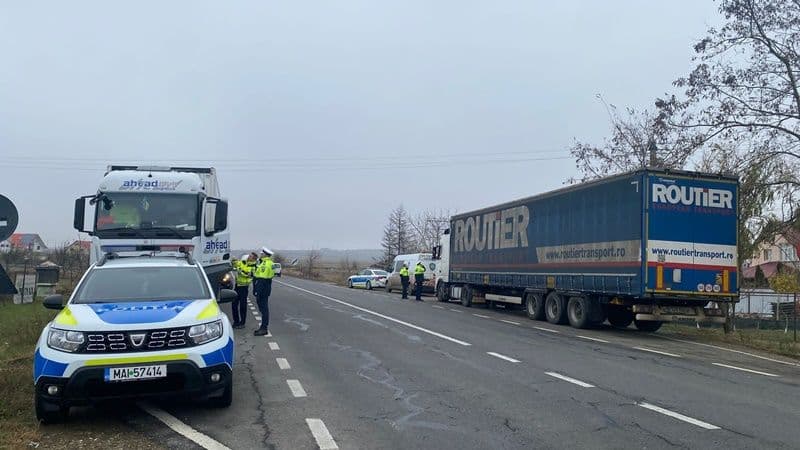 Acțiune a polițiștilor botoșăneni pentru verificarea transportatorilor de mărfuri și persoane – FOTO
