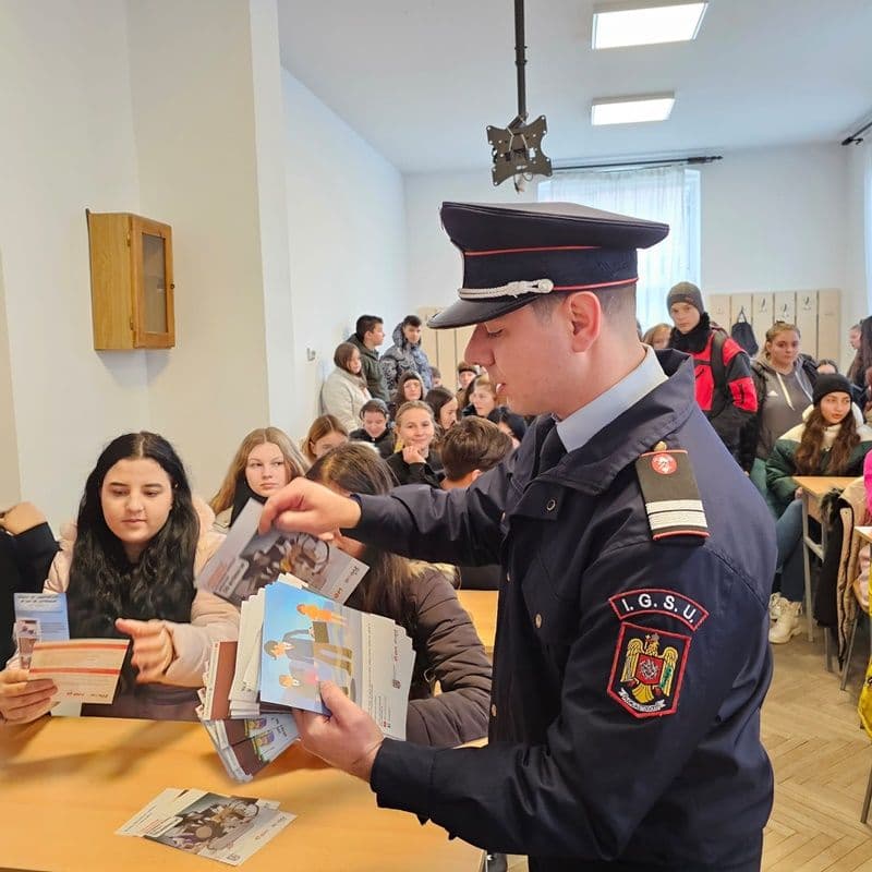 Exercițiu în caz de incendiu desfășurat la Școala Profesională de Cooperație Botoșani – FOTO