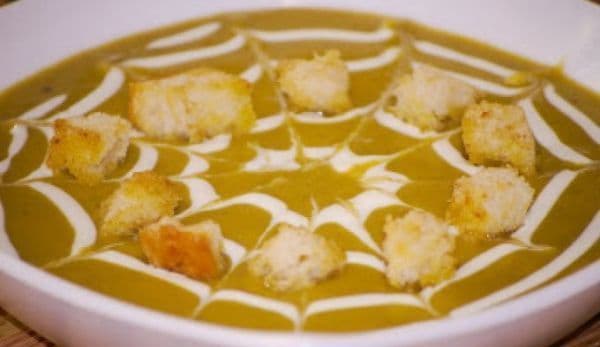 Supă-cremă de mazăre