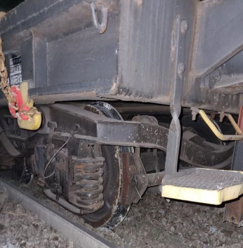 Un tren încărcat cu cereale care se deplasa pe ruta Dorohoi - Iași a deraiat la Trușești. Circulația trenurilor este momentan blocată