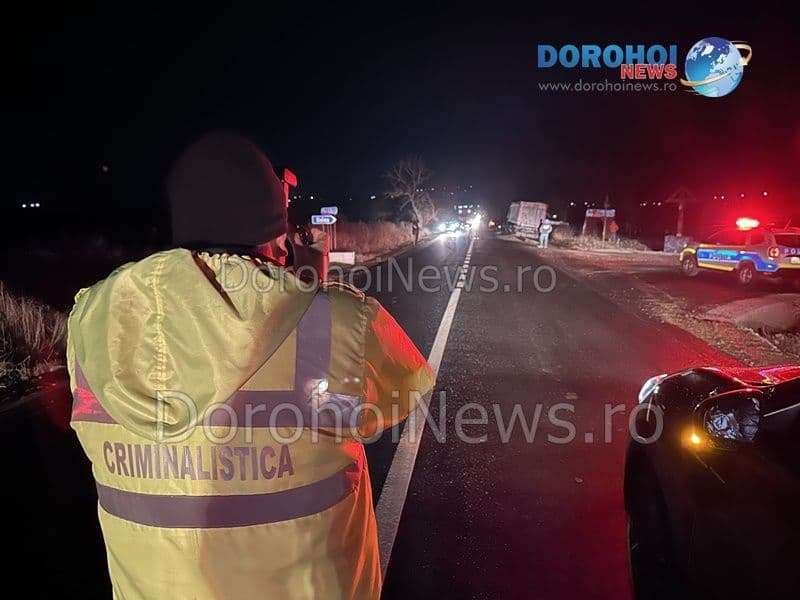 Accident pe drumul Dorohoi – Botoșani! Pieton aflat în traversarea drumului acroșat de un camion - FOTO